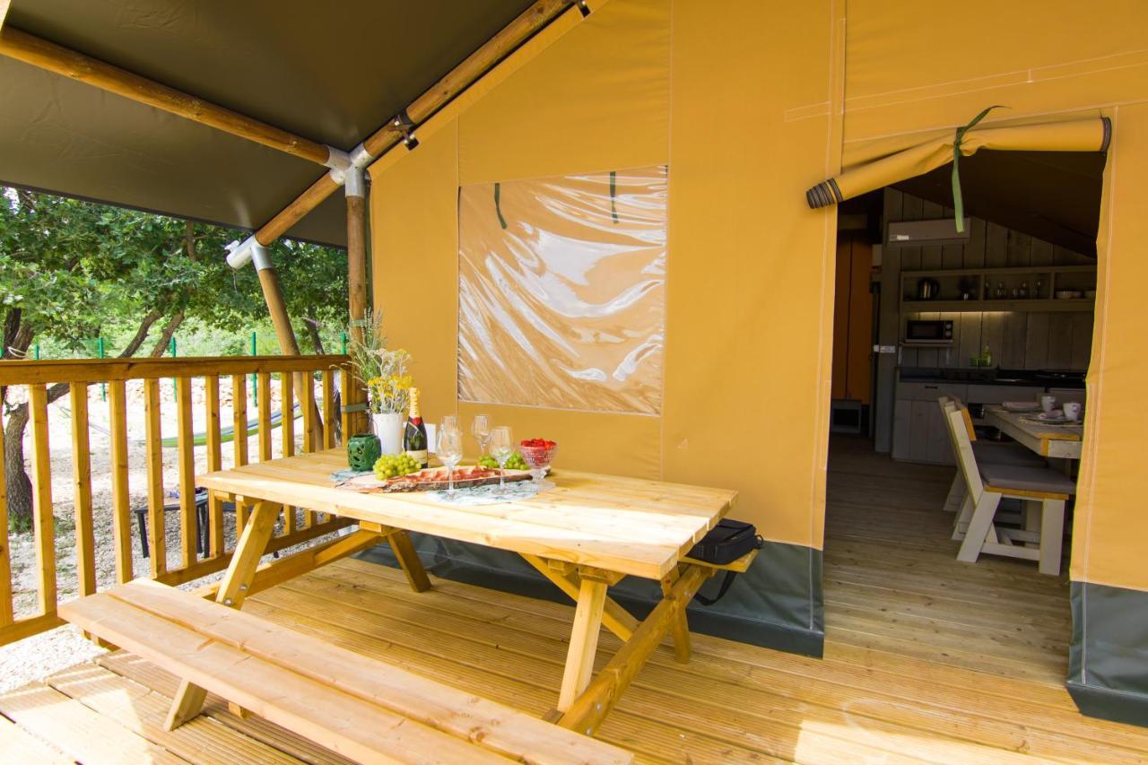 Hotel Grande Glamping Weißenburg Exterior foto